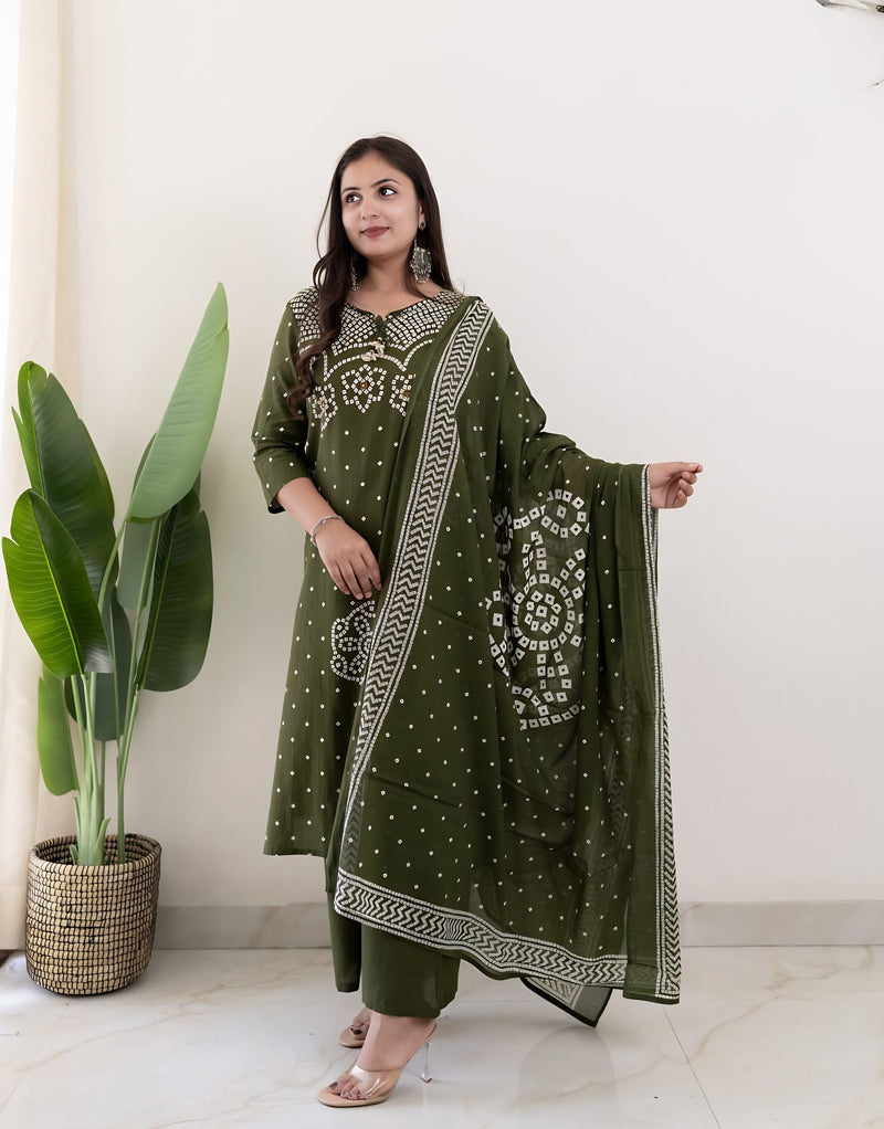 Mehfil Verde Grace Suit Set