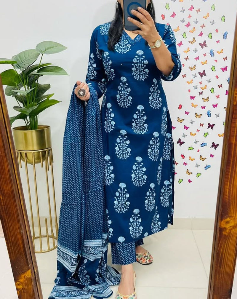 Blue Mughal Printed cotton kurta set