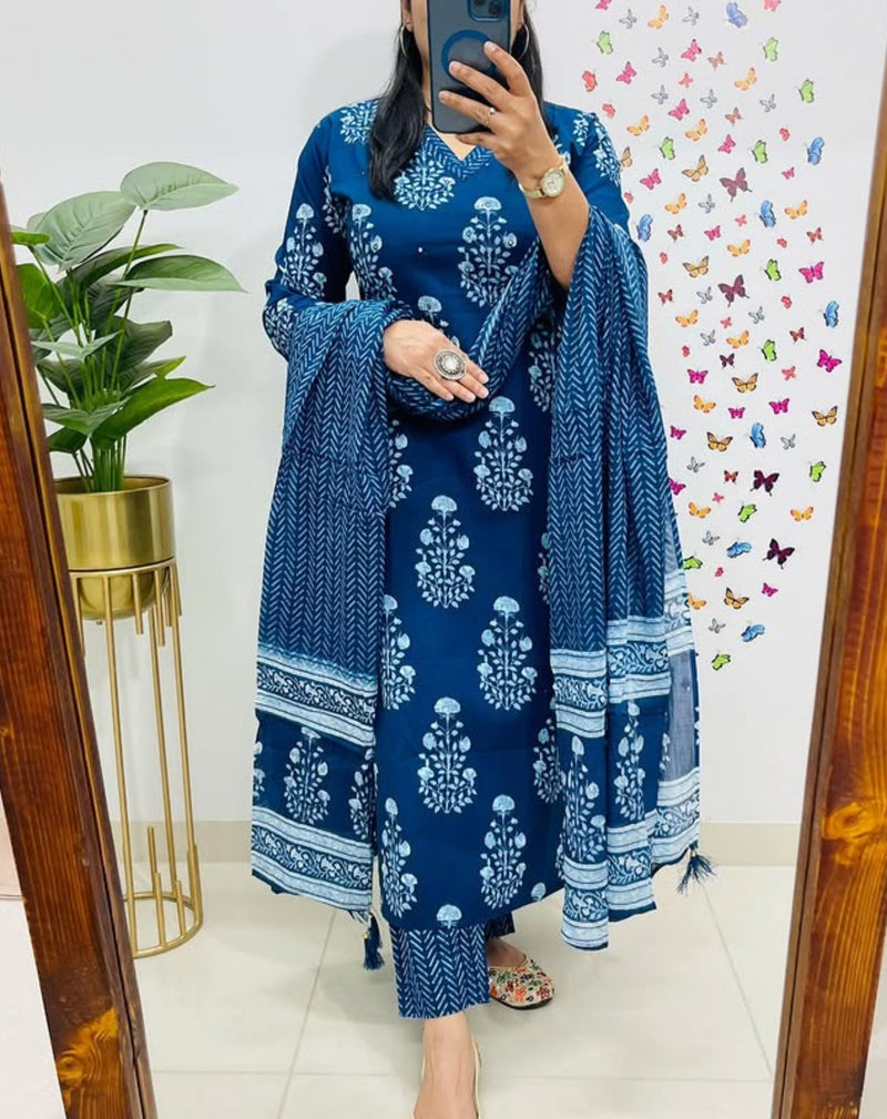 Blue Mughal Printed cotton kurta set