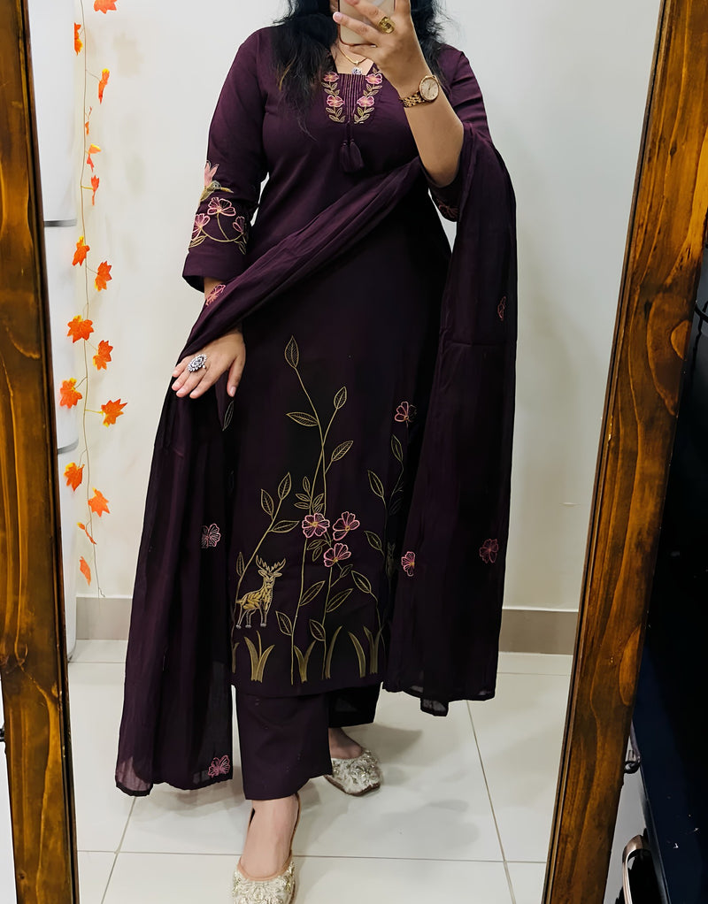 Falsa v-neck embroidered Kurta set