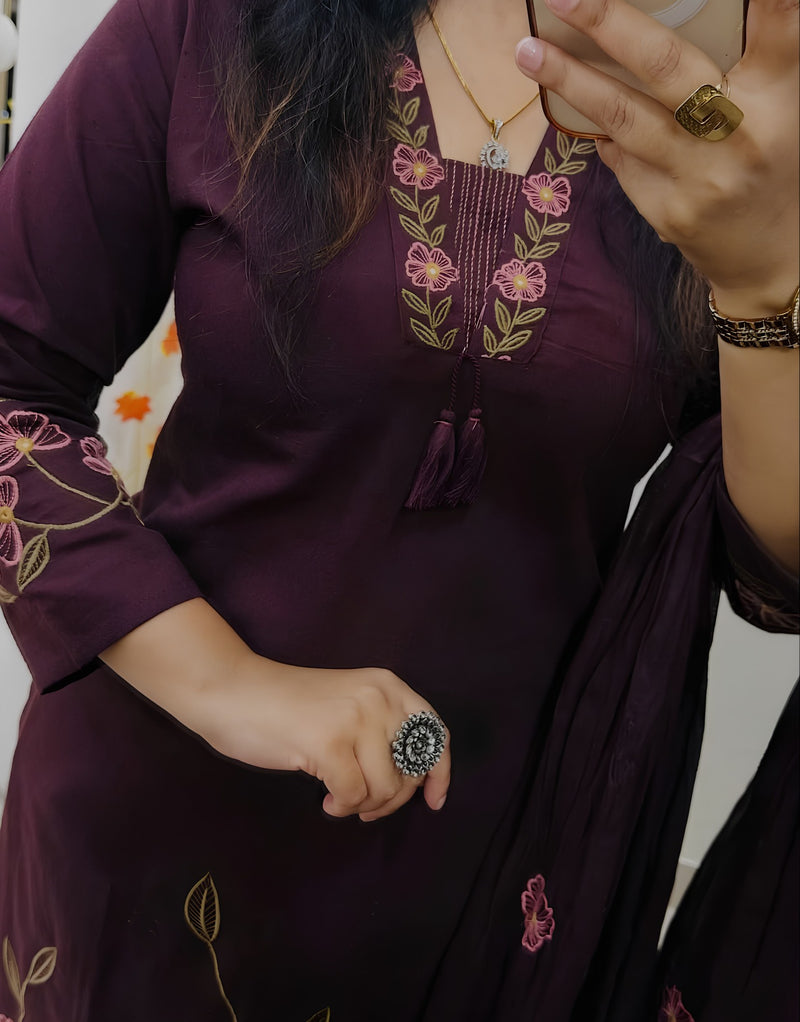 Falsa v-neck embroidered Kurta set