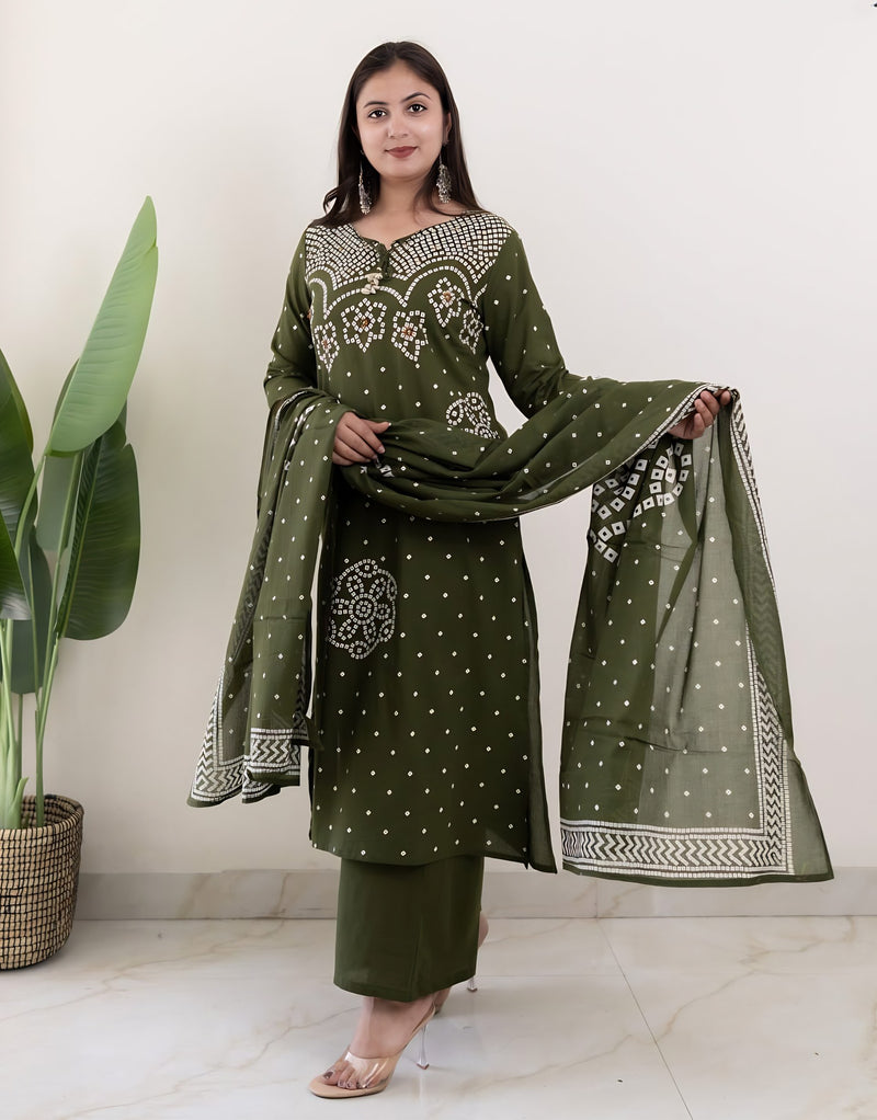 Mehfil Verde Grace Suit Set