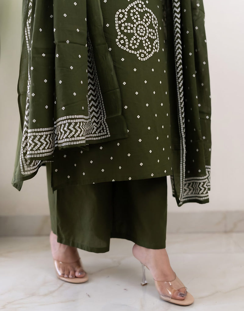 Mehfil Verde Grace Suit Set