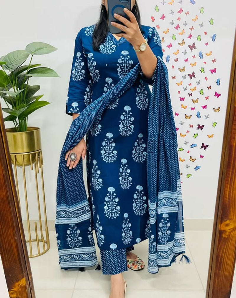 Blue Mughal Printed cotton kurta set